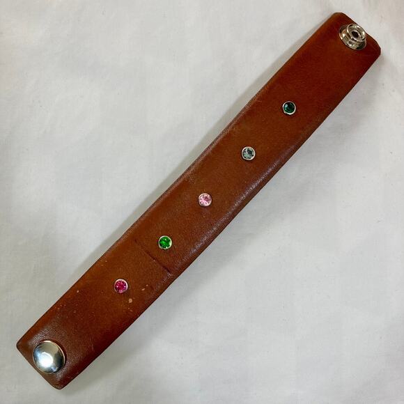Upcycled crystal leather cuff bracelet made from glove tanned cowhide belt - Picture 2 of 7
